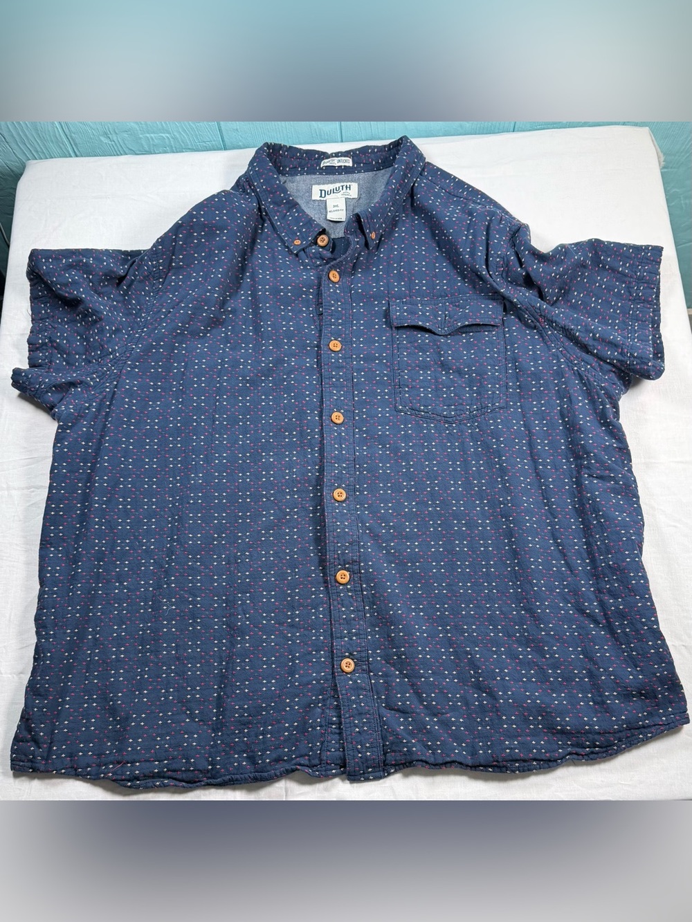 Duluth Trading Co Navy Button-Down Short Sleeve Shirt with Dot Pattern